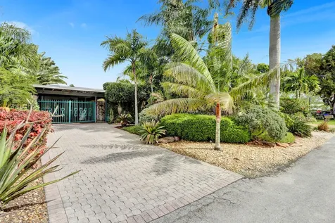 1613 SW 5th Court Fort Lauderdale FL 33312