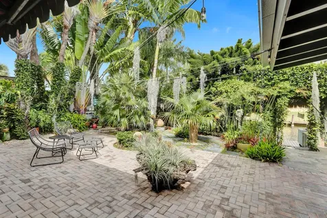 1613 SW 5th Court Fort Lauderdale FL 33312