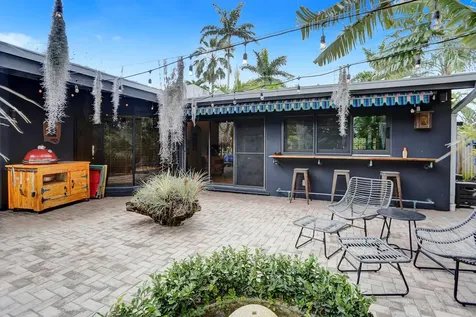 1613 SW 5th Court Fort Lauderdale FL 33312