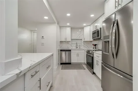 411 S Hollybrook Drive Pembroke Pines FL 33025