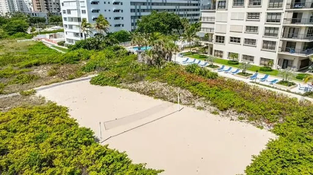 1800 S Ocean Boulevard Lauderdale By The Sea FL 33062