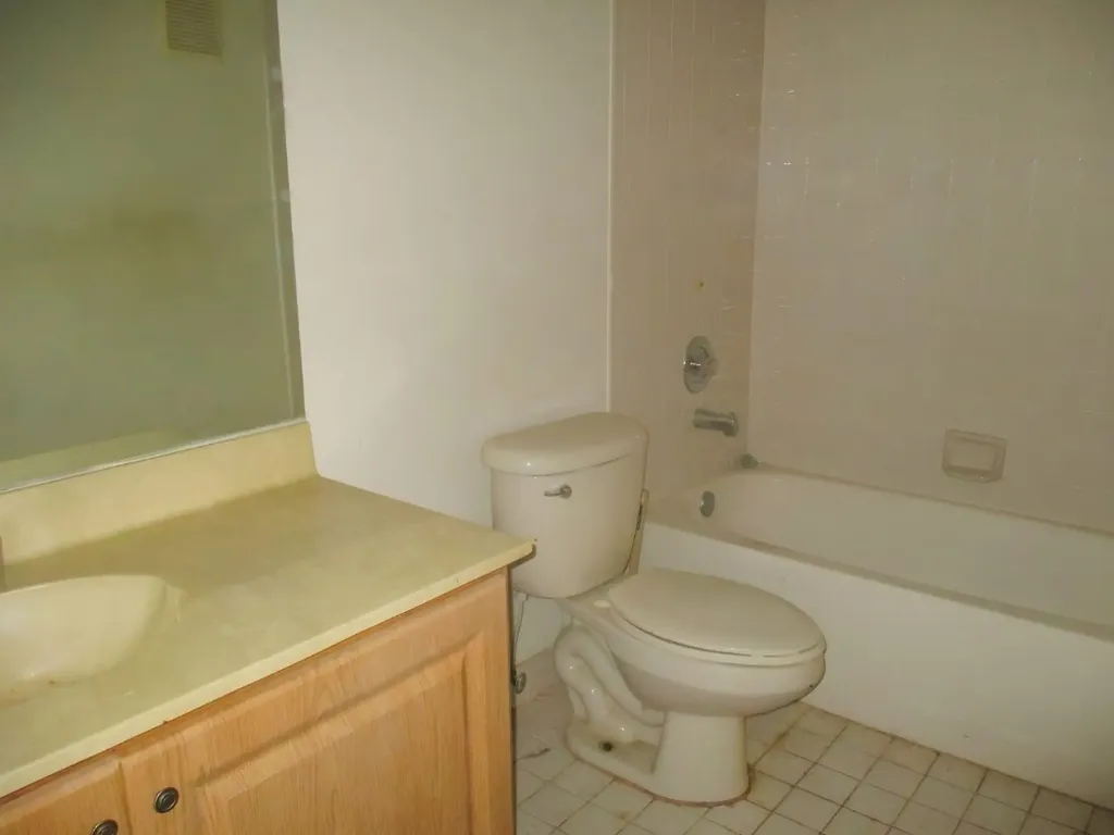 10909 W Clairmont Circle Fort Lauderdale FL 33321