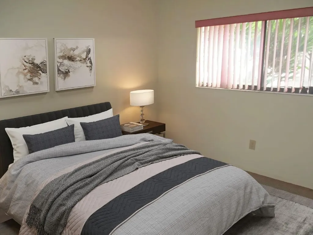 10909 W Clairmont Circle Fort Lauderdale FL 33321