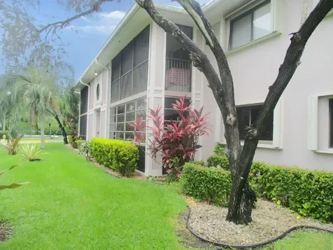 10909 W Clairmont Circle Fort Lauderdale FL 33321