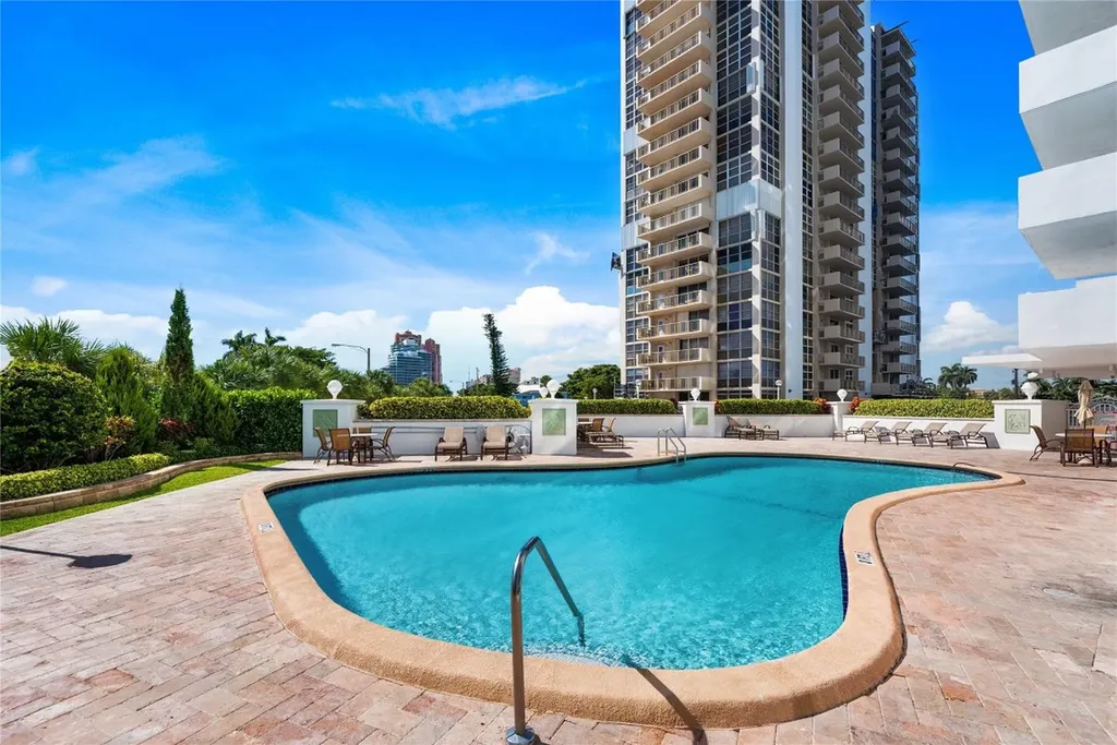 2715 N Ocean Boulevard Fort Lauderdale FL 33308