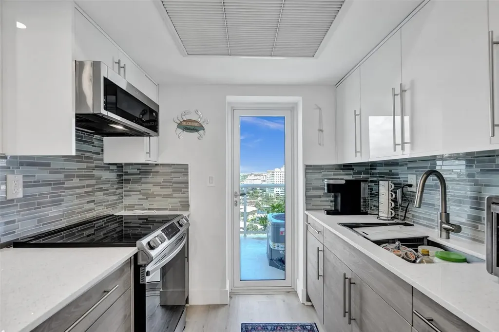 2715 N Ocean Boulevard Fort Lauderdale FL 33308
