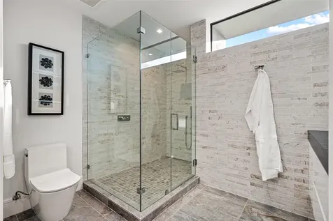 2000 Harbourview Drive Fort Lauderdale FL 33316