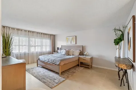 5100 N Ocean Boulevard Lauderdale By The Sea FL 33308