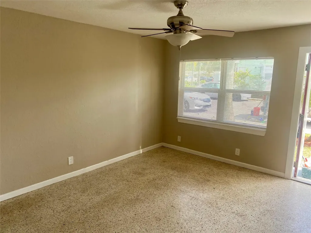 1201 N "e" Street Lake Worth Beach FL 33460