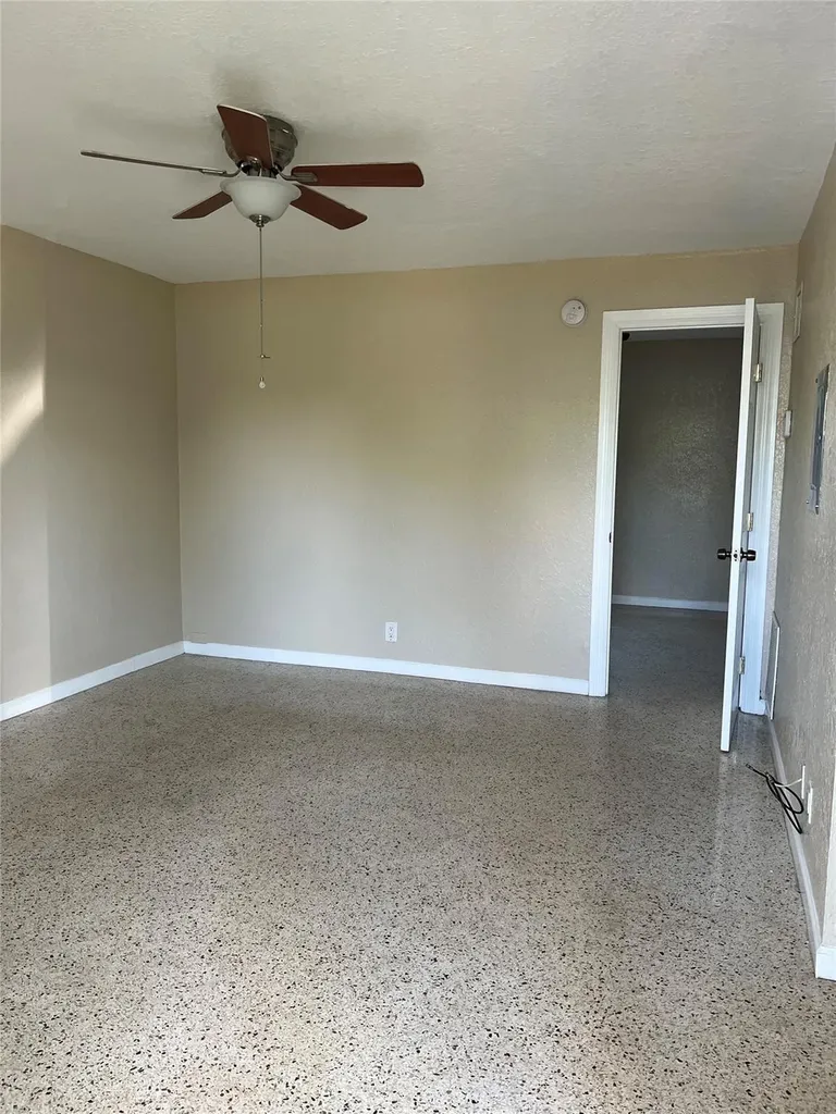 1201 N "e" Street Lake Worth Beach FL 33460