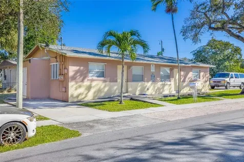 6 SW 7th Avenue Dania Beach FL 33004
