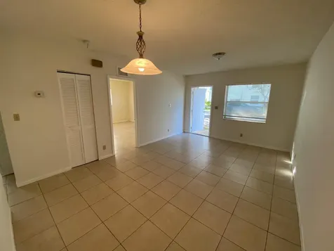 6 SW 7th Avenue Dania Beach FL 33004