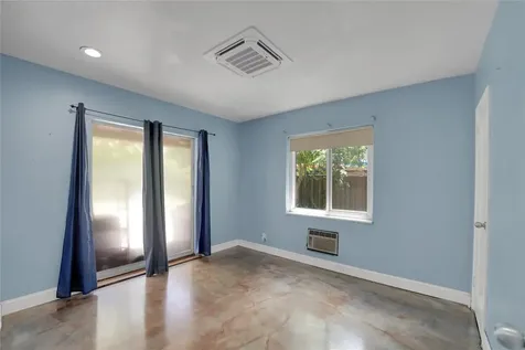 613 N 28th Avenue Hollywood FL 33020