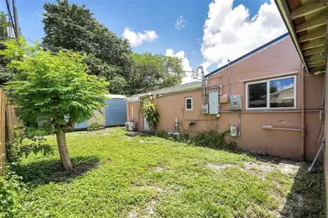 613 N 28th Avenue Hollywood FL 33020