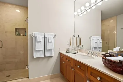 111 SE 8th Avenue Fort Lauderdale FL 33301