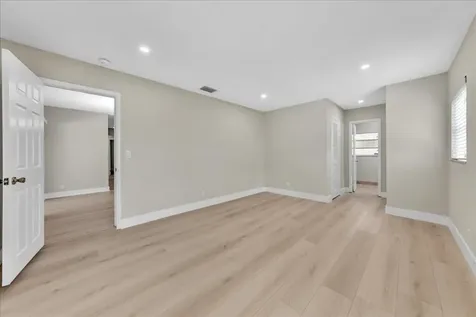 8695 NW 28th Drive Coral Springs FL 33065