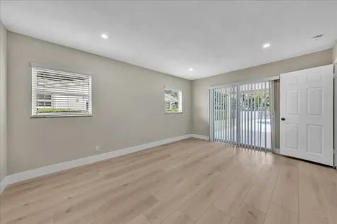 8695 NW 28th Drive Coral Springs FL 33065