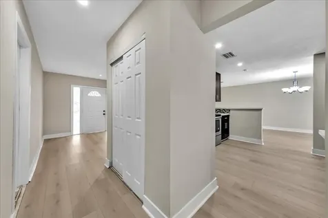 8695 NW 28th Drive Coral Springs FL 33065