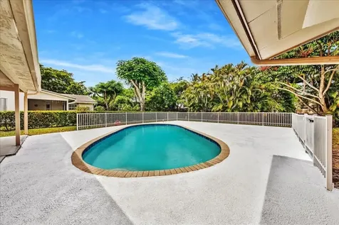8695 NW 28th Drive Coral Springs FL 33065