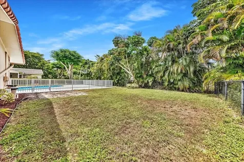 8695 NW 28th Drive Coral Springs FL 33065