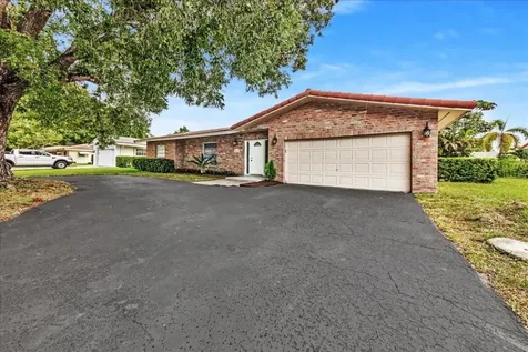 8695 NW 28th Drive Coral Springs FL 33065