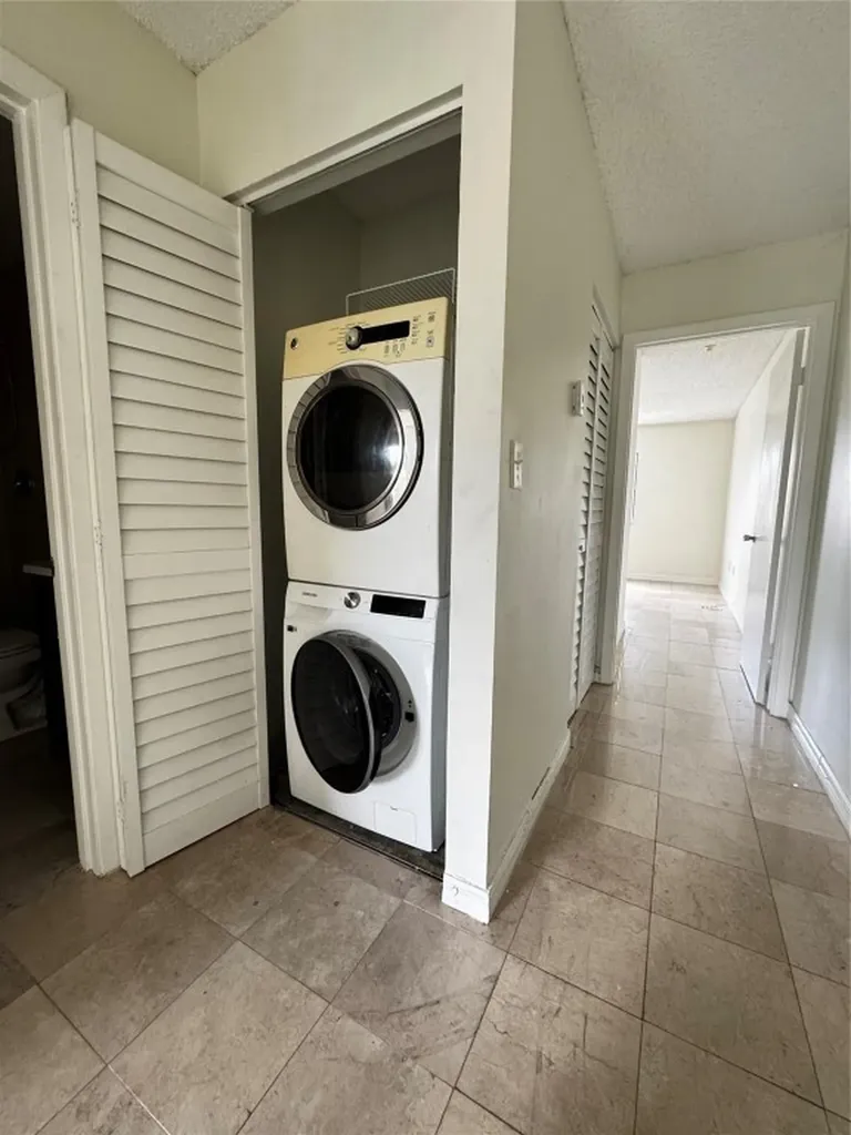 5200 NW 31st Avenue Fort Lauderdale FL 33309
