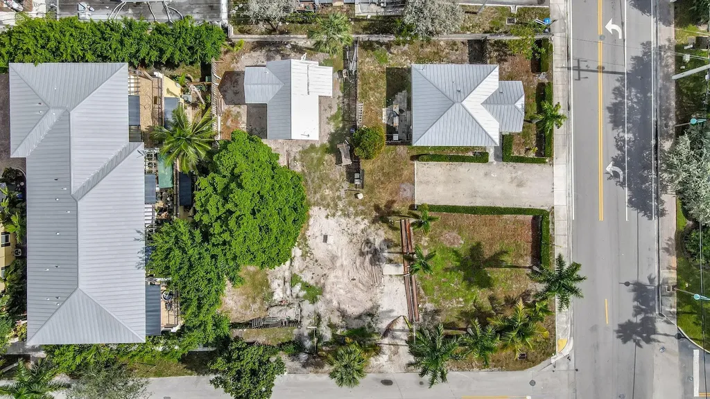 11 SW 11th Avenue Fort Lauderdale FL 33312