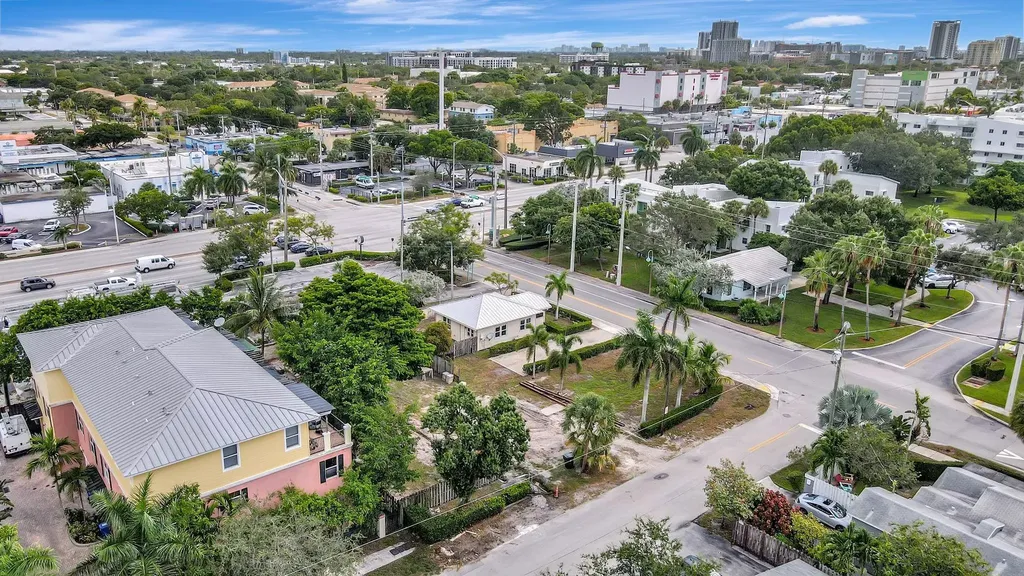 11 SW 11th Avenue Fort Lauderdale FL 33312