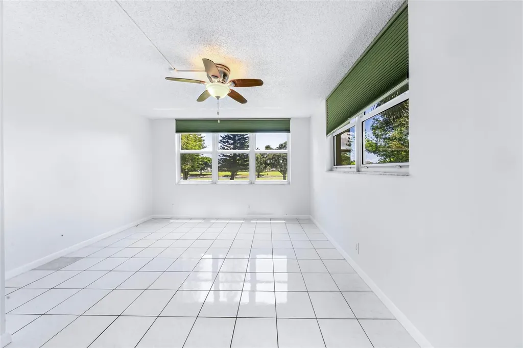 3150 W Rolling Hills Circle Davie FL 33328