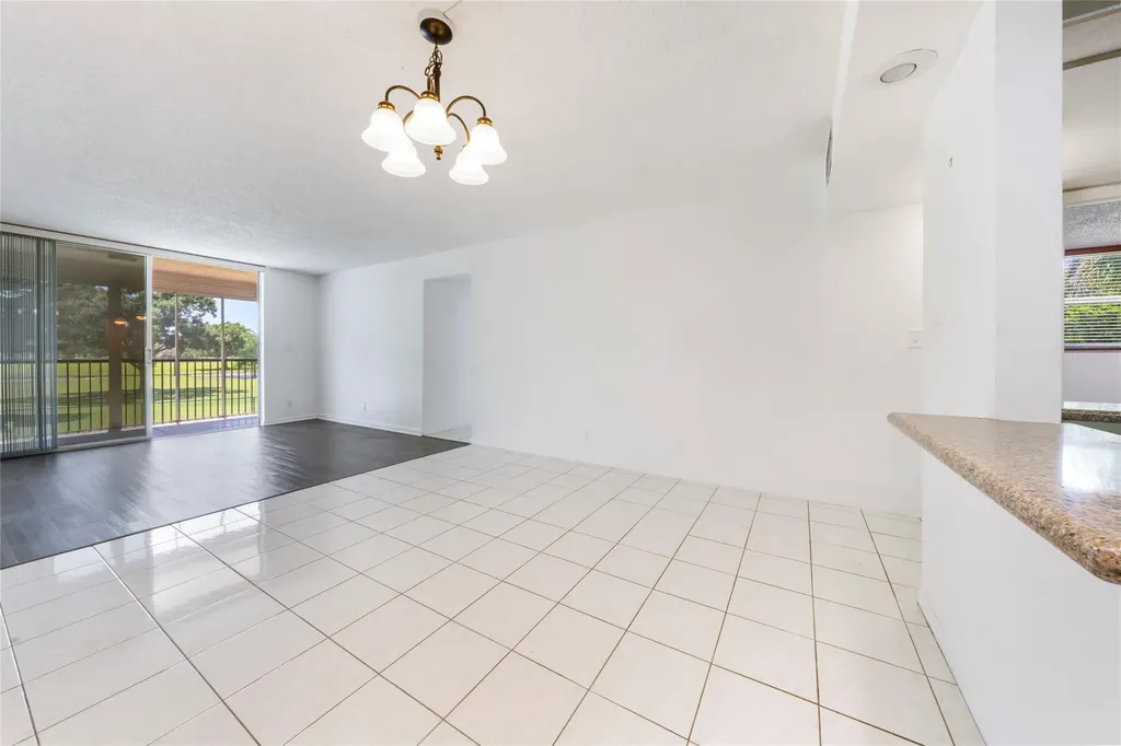3150 W Rolling Hills Circle Davie FL 33328
