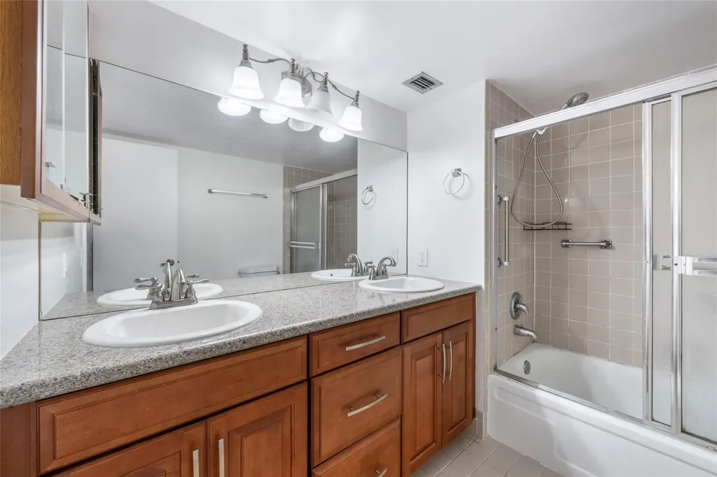 3150 W Rolling Hills Circle Davie FL 33328