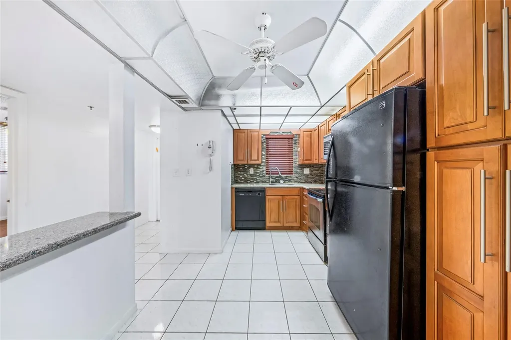 3150 W Rolling Hills Circle Davie FL 33328