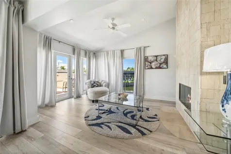 2523 Castilla Isle Fort Lauderdale FL 33301