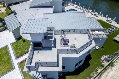 2523 Castilla Isle Fort Lauderdale FL 33301