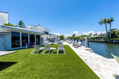 2523 Castilla Isle Fort Lauderdale FL 33301