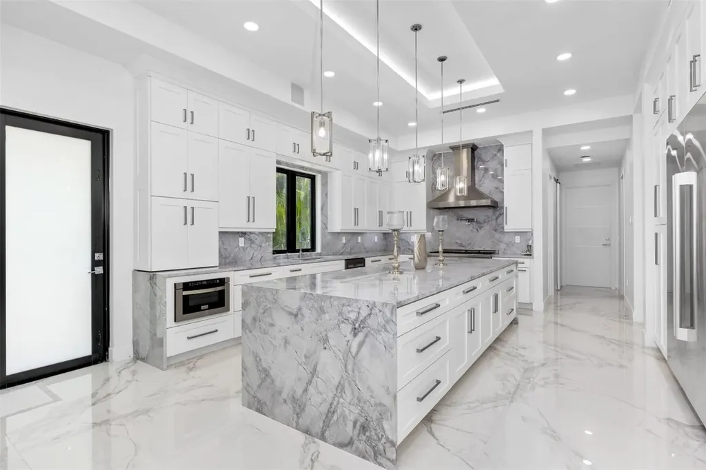 5951 NW 72 Way Parkland FL 33067