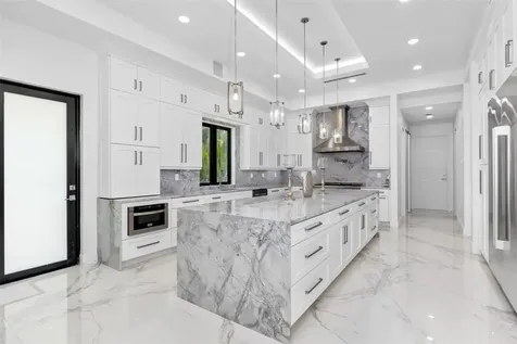 5951 NW 72 Way Parkland FL 33067