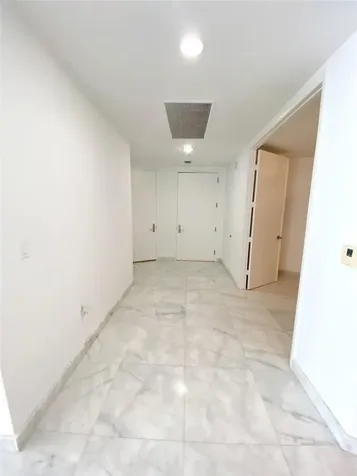 16001 Collins Avenue Sunny Isles Beach FL 33160