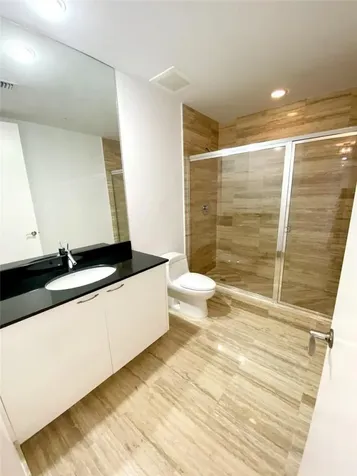 16001 Collins Avenue Sunny Isles Beach FL 33160
