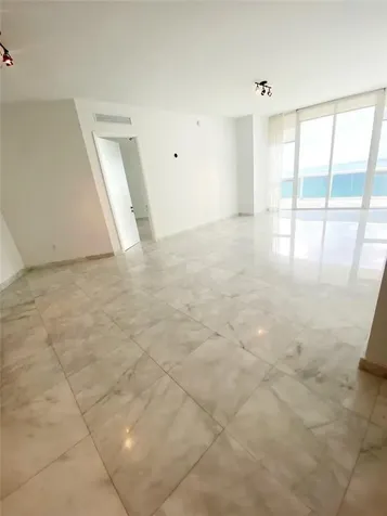 16001 Collins Avenue Sunny Isles Beach FL 33160