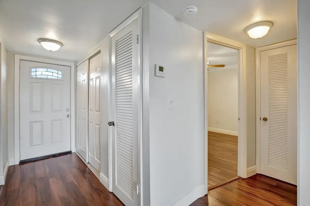8225 Sunrise Lakes Boulevard Sunrise FL 33322