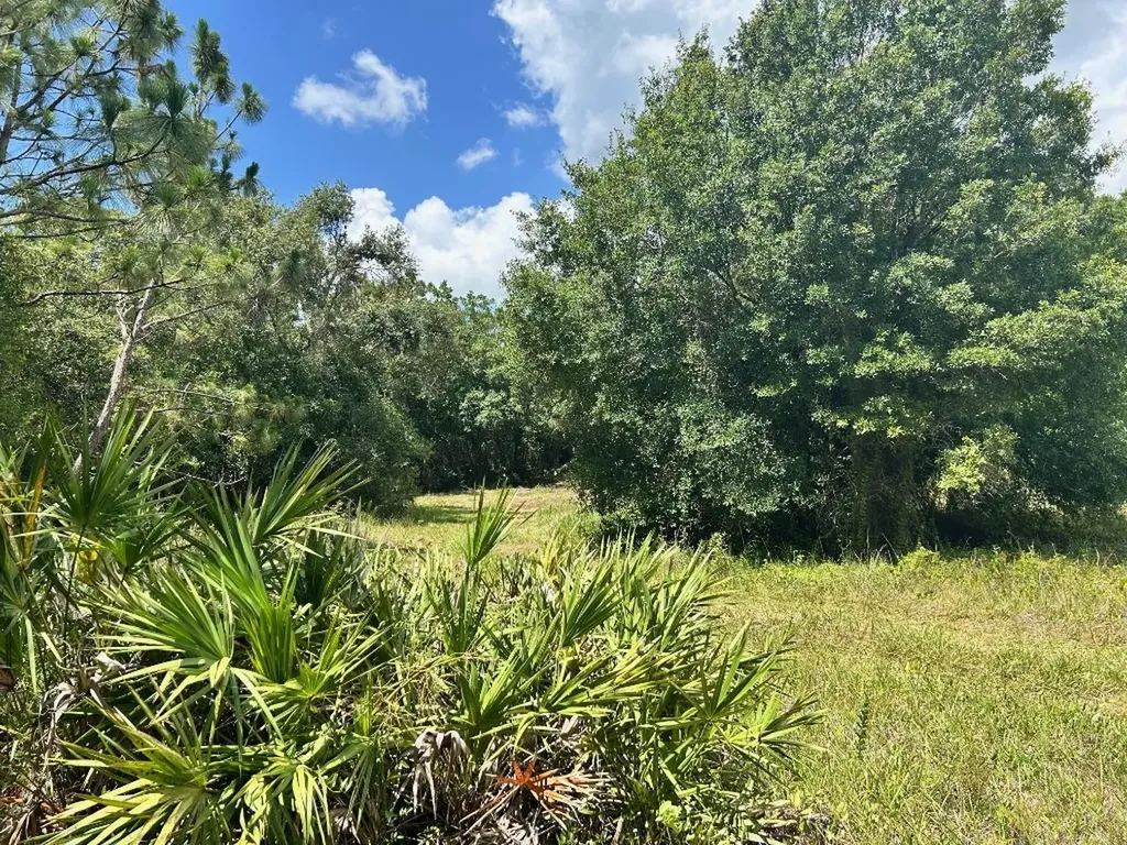 690 NE 144th Drive Okeechobee FL 34972
