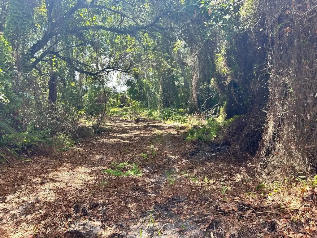 690 NE 144th Drive Okeechobee FL 34972