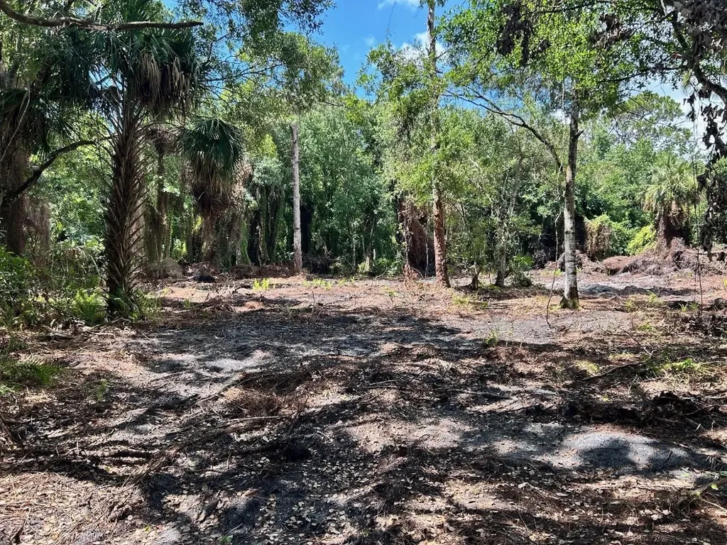 690 NE 144th Drive Okeechobee FL 34972