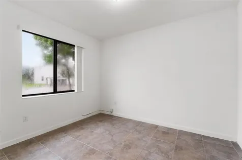 340 NE 208th Terrace Miami FL 33179