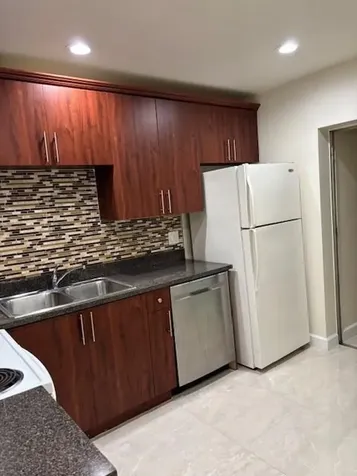 212 NE 9th Avenue Deerfield Beach FL 33441