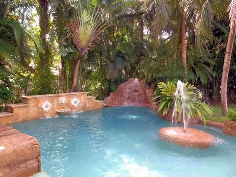7264 NW 19th Court Hollywood FL 33024