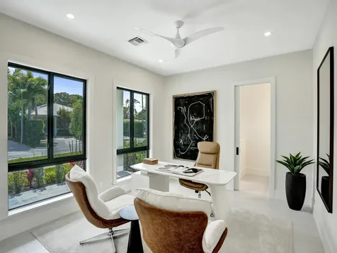 1523 NE 17th Way Fort Lauderdale FL 33304