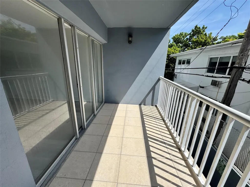 6855 Abbott Avenue Miami Beach FL 33141