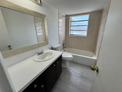 6855 Abbott Avenue Miami Beach FL 33141